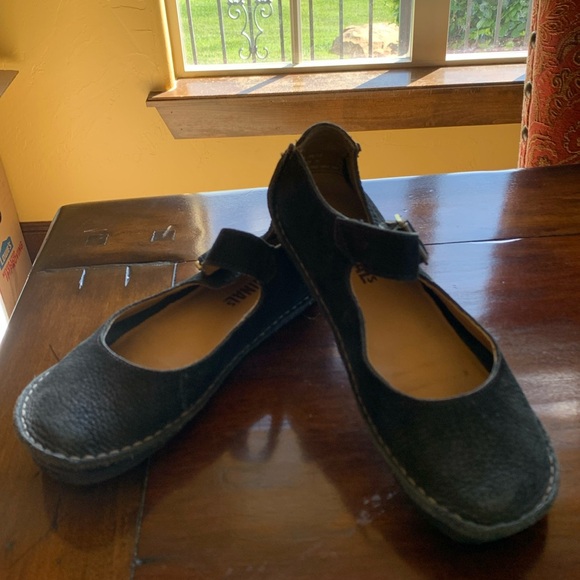 Clarks Originals Mary Jane’s Comfort Shoes❤️ EUC 🌻 - Picture 1 of 7